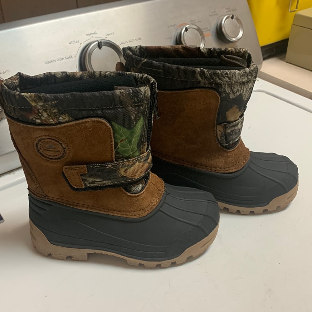 Toddler boots